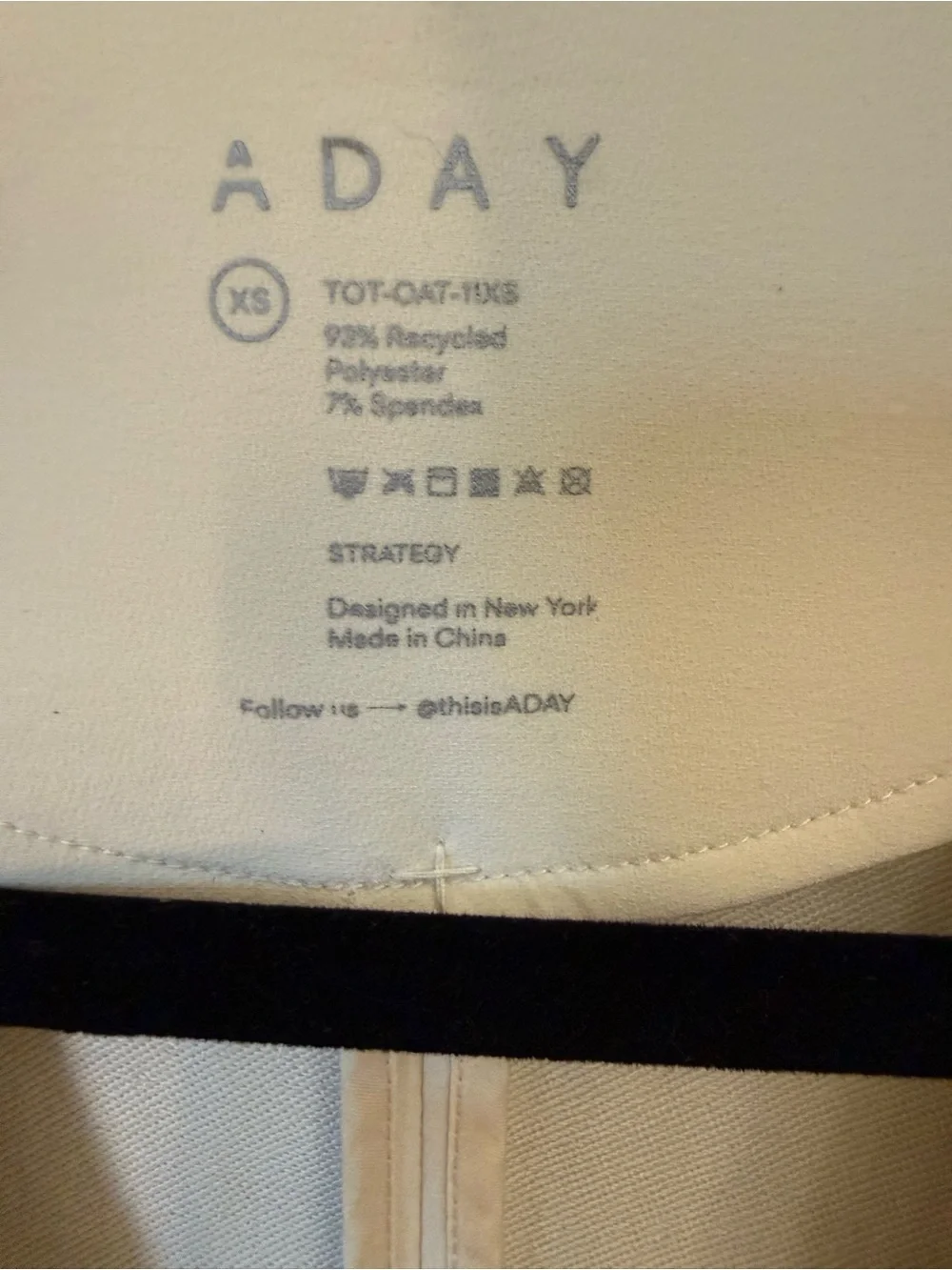 ADAY Trailblazer Blazer Oat Cream XS Minimalist Capsule Career Jacket